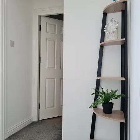 Апартаменты Yorkshire Rose - 2 Bed Sleeps 5 Скарборо