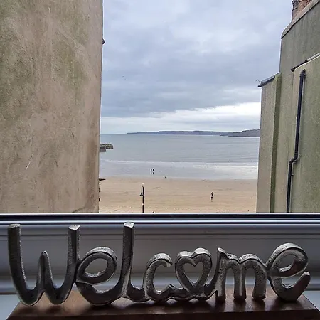 Yorkshire Rose - 2 Bed Sleeps 6 Apartment